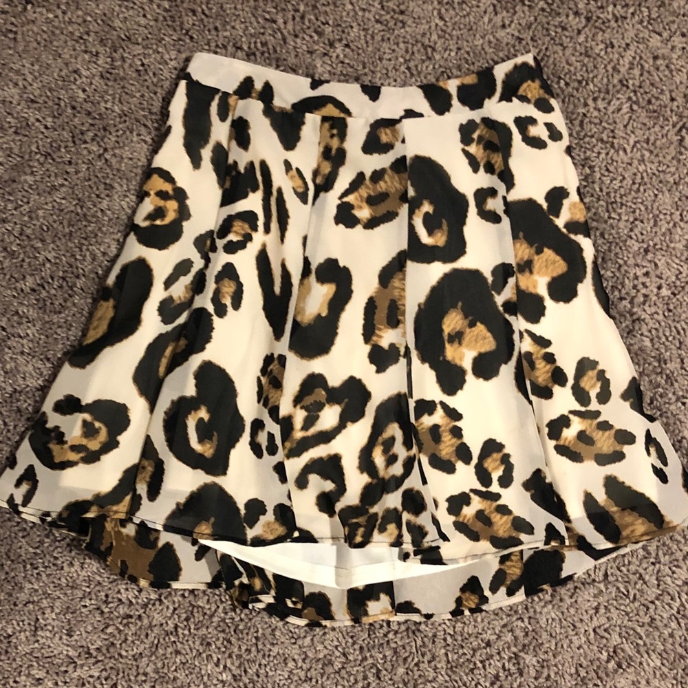 Show me your MuMu cheetah skirt